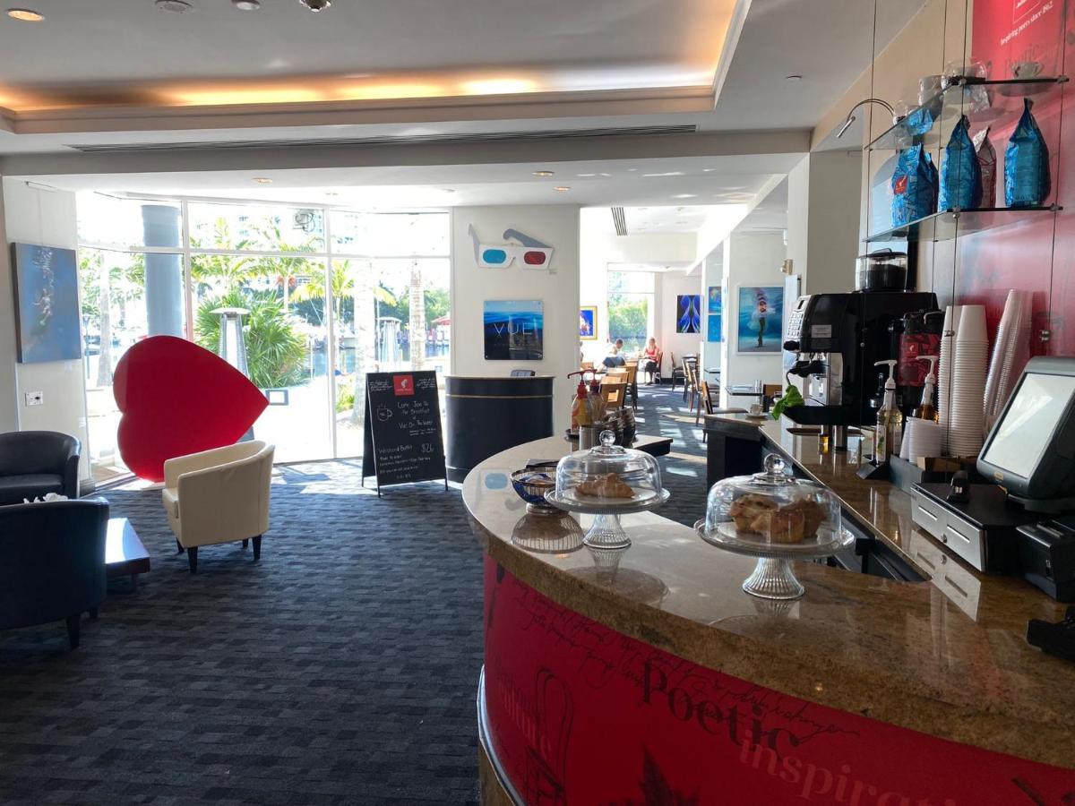 פורט לודרדייל Gallery One - A Doubletree Suites By Hilton Hotel מראה חיצוני תמונה