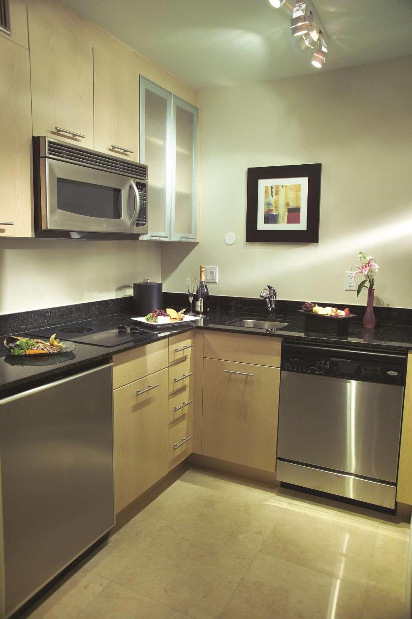 פורט לודרדייל Gallery One - A Doubletree Suites By Hilton Hotel מראה חיצוני תמונה