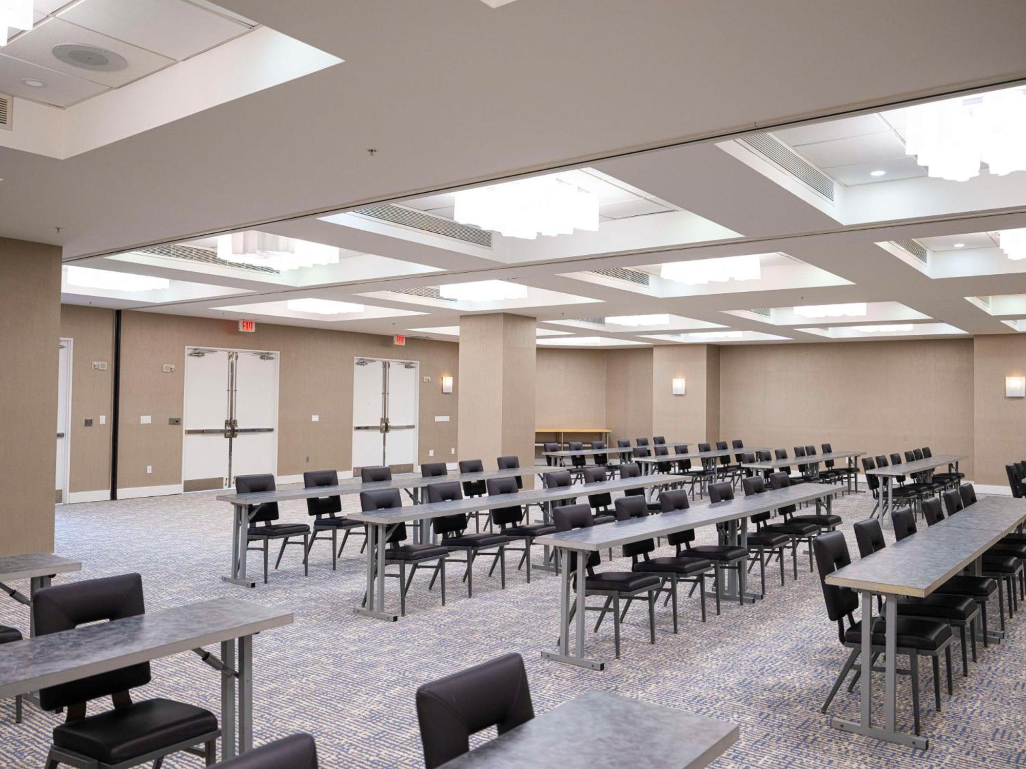 פורט לודרדייל Gallery One - A Doubletree Suites By Hilton Hotel מראה חיצוני תמונה