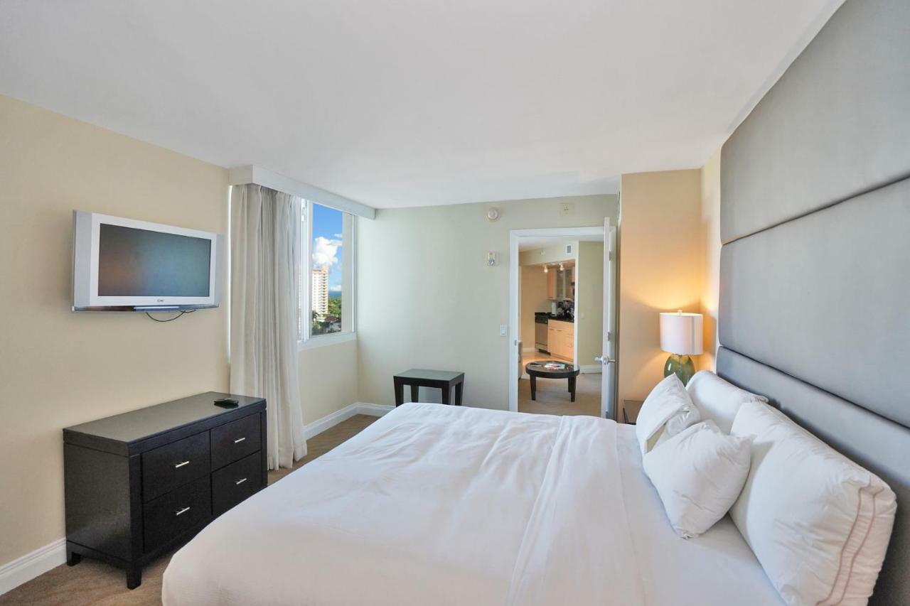 פורט לודרדייל Gallery One - A Doubletree Suites By Hilton Hotel מראה חיצוני תמונה